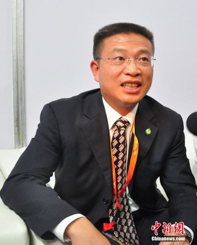 nEO_IMG_直10总设计师吴希明接受采访。陈海峰 摄 nEO_IMG_直10总设计师吴希明接受采访。陈海峰 摄