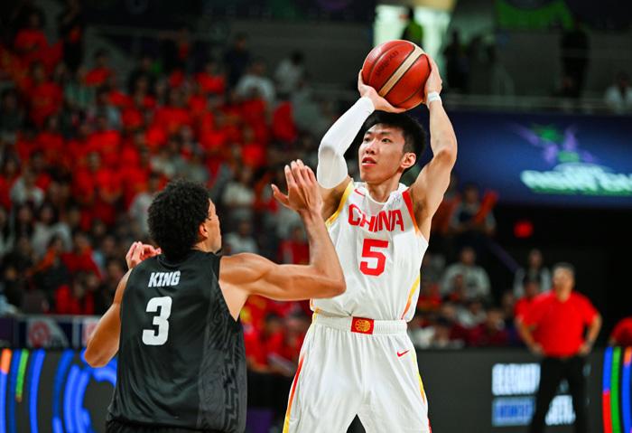 中国男篮时隔10年再进亚洲杯决赛