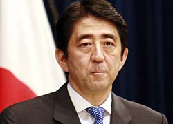 安倍评价称中美会谈促进世界和平强调日美团结