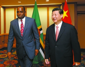 习近平向多米尼克总理致新婚祝福