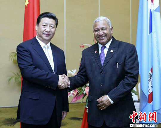 习近平同斐济总理会谈